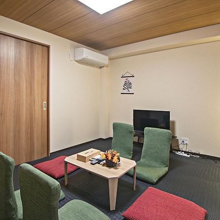 山house中津 最大10人 中津駅まで徒歩6分 梅田まで電車4分行ける！　 Apartment Осака Екстериор снимка