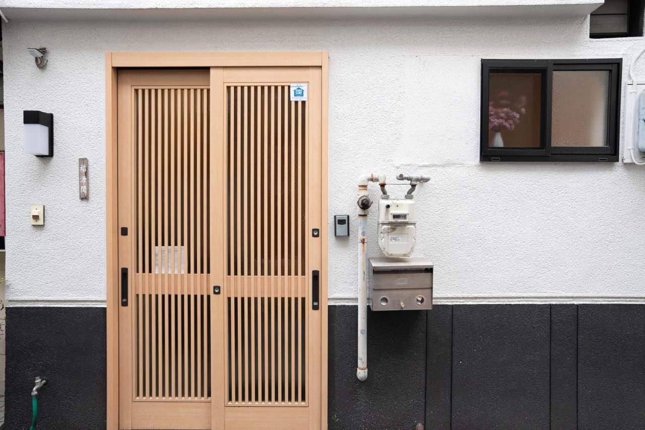 山house中津 最大10人 中津駅まで徒歩6分 梅田まで電車4分行ける！　 Apartment Осака Екстериор снимка