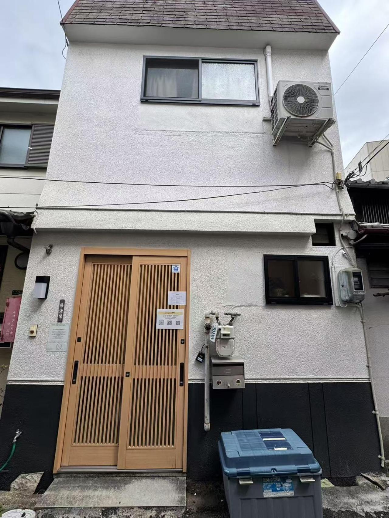 山house中津 最大10人 中津駅まで徒歩6分 梅田まで電車4分行ける！　 Apartment Осака Екстериор снимка